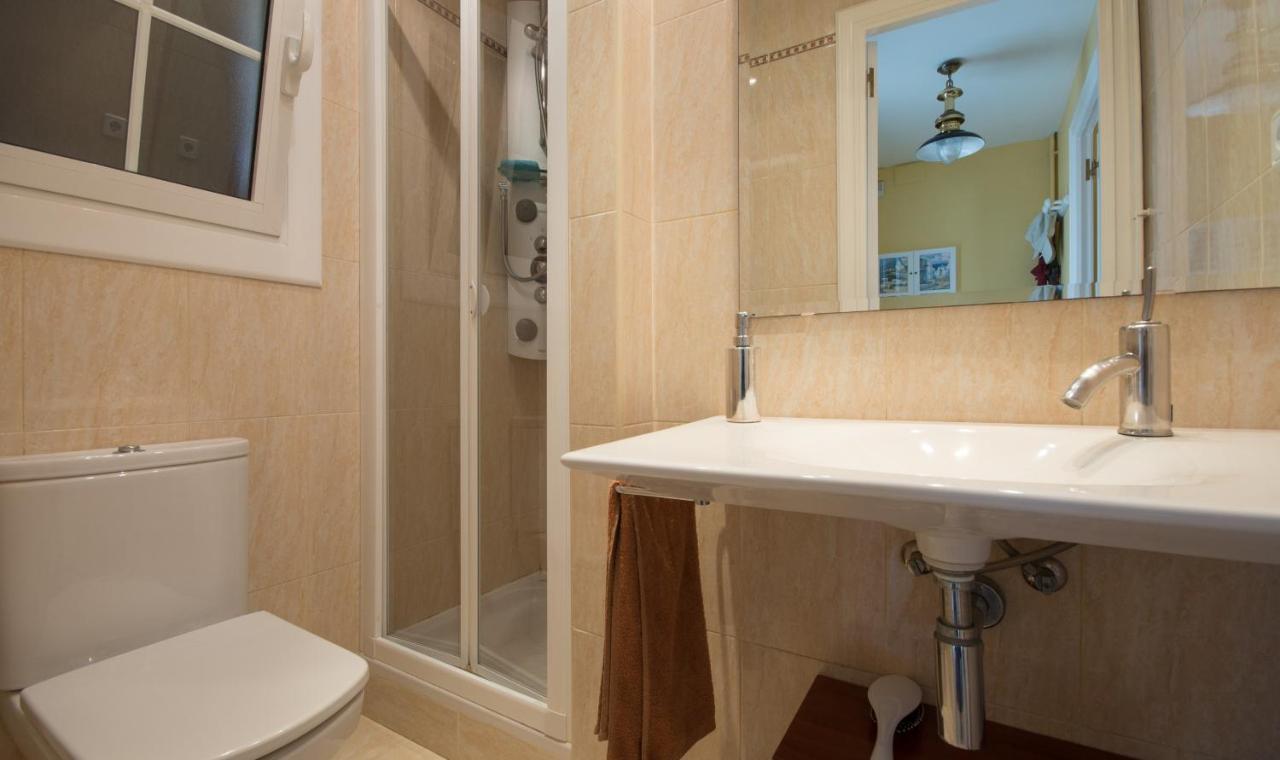 R17 Casa Merce Rodoreda カラフェル エクステリア 写真
